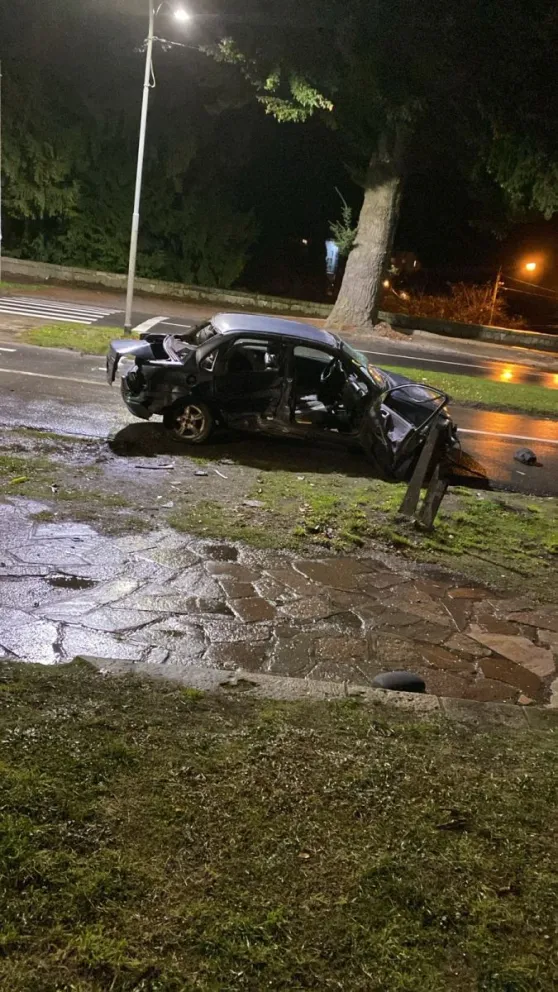 El conductor del Bora habría dado positivo en el control de alcoholemia posterior al accidente. Foto: Gentileza.
