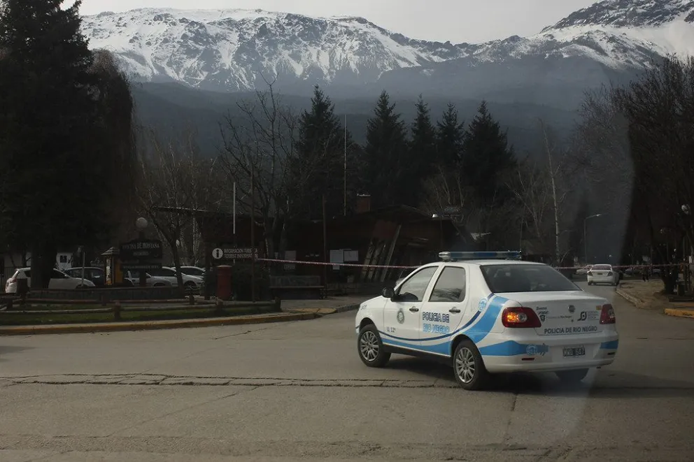 El hecho ocurrió a las 4:30 de la madrugada, en la intersección de avenida San Martín y Diagonal Merino.