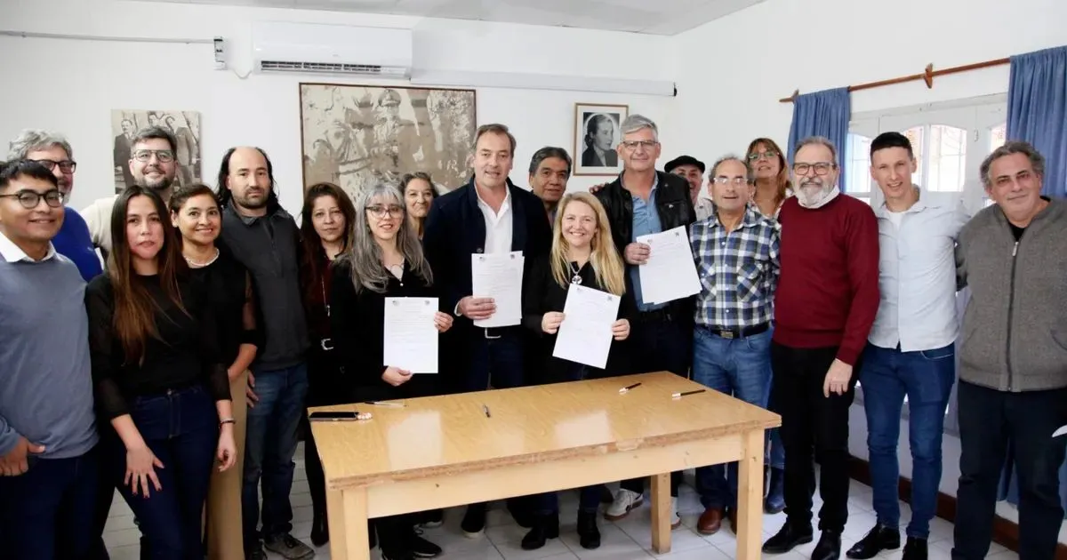 Presentan una lista de unidad para definir candidatos del peronismo en ...