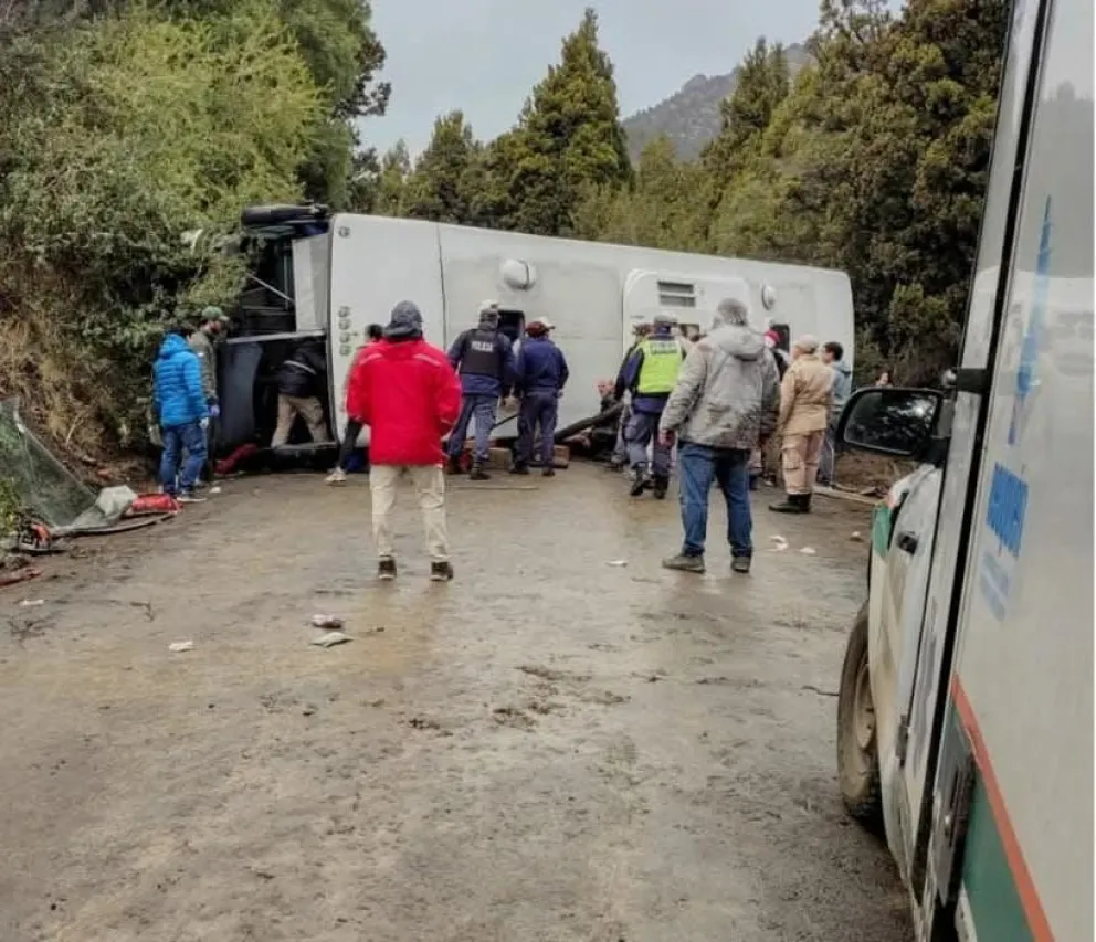 El hecho ocurrió a pocos kilómetros de Villa Traful. Fotos: Gentileza