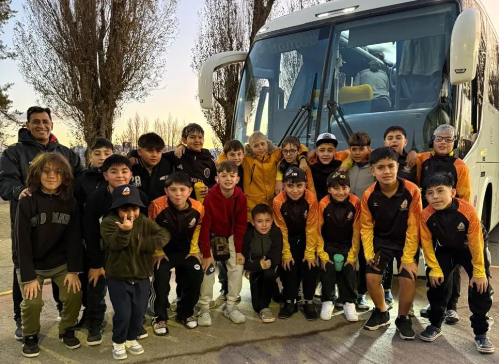 La 2013 de Cruz del Sur buscará este viernes quedarse con la Copa de Plata. Foto: gentileza.