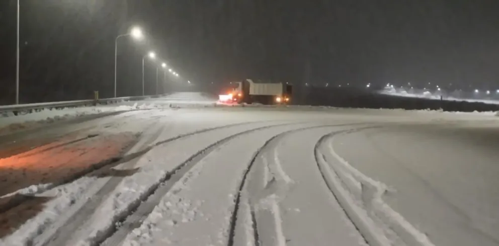 Así se encuentra la ruta 23 este lunes. Foto: Vialidad Nacional.