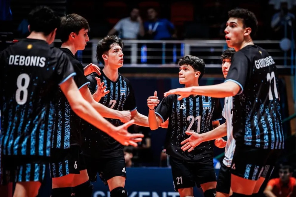 Argentina logró un valioso segundo triunfo. Este viernes, el rival será Bélgica. 