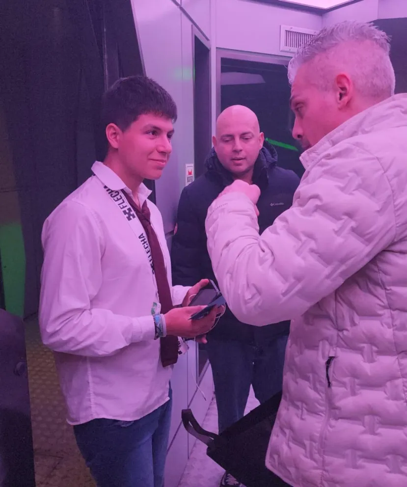 El joven podrá volver a Bariloche junto a sus abuelos. Foto: Gentileza.