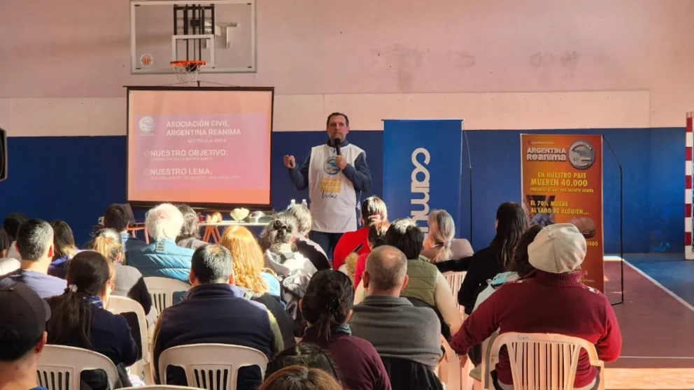 Estas capacitaciones se enmarcan en la campaña de prevención de accidentes por monóxido de carbono. Foto: Prensa Camuzzi.