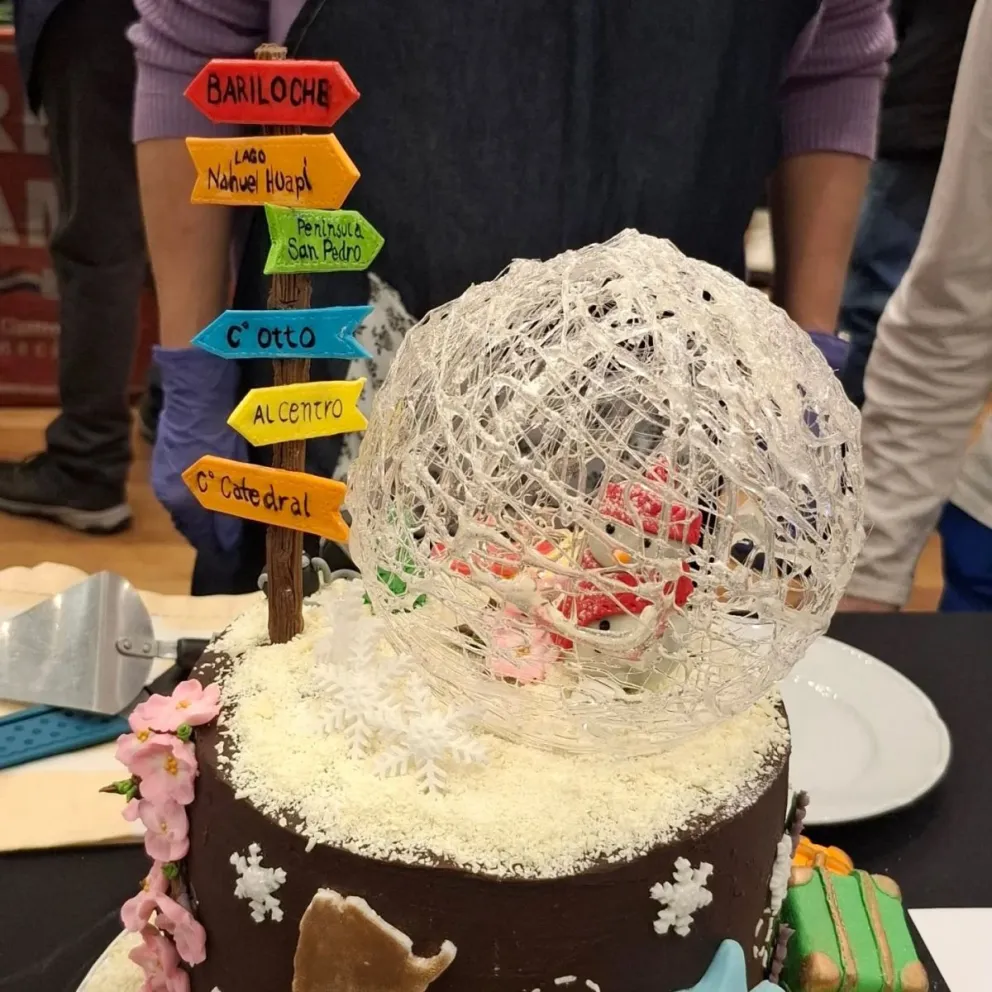 Las creaciones combinan el arte de la reposteria y creatividad. Fotos gentileza: CET 25