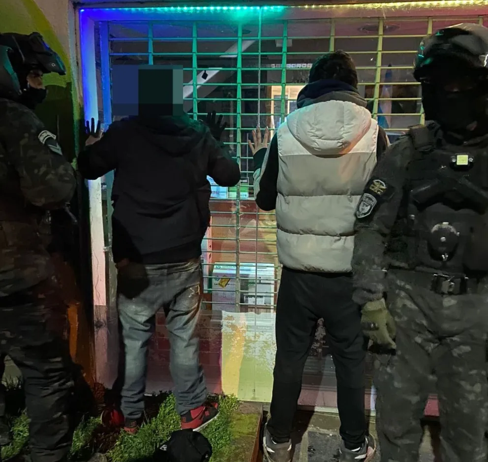 La motocicleta pertenece a un efectivo policial que cumple tareas en el Centro de Monitoreo. Foto: Prensa Policía de Río Negro.