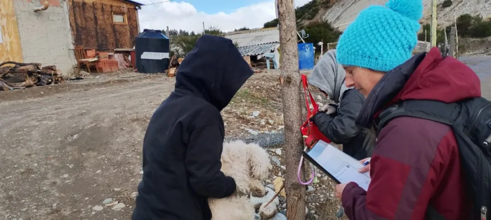 La campaña se realizó casa por casa. Foto gentileza