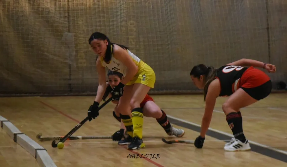 La jornada del domingo fue protagonizada por la Escuela Municipal y Estudiantes Unidos. Foto gentileza: José Luis Reybaud