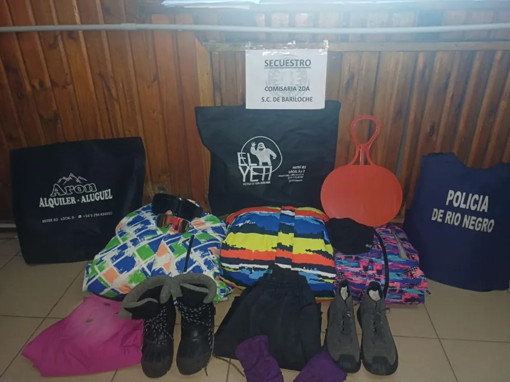 Los objetos fueron recuperados poco después de ser robados. Foto: Policía de Río Negro.
