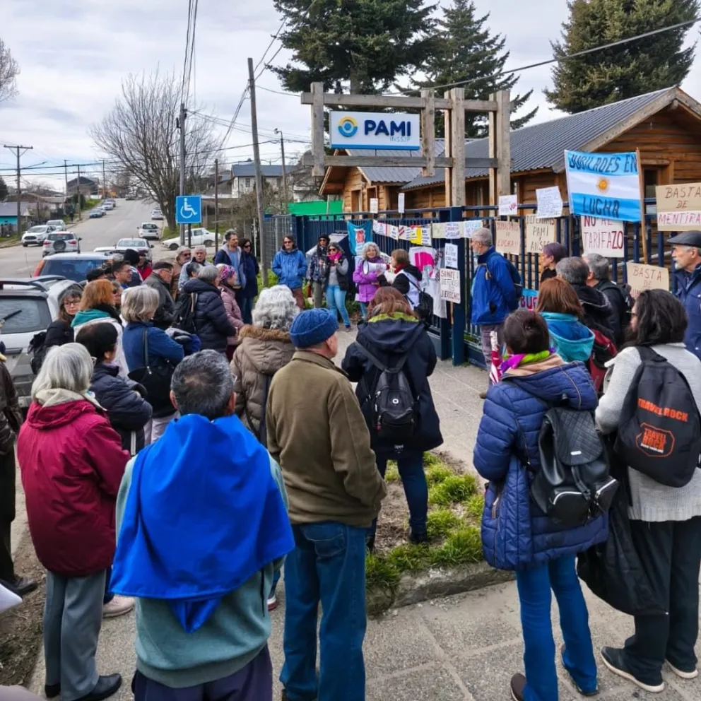 Los reclamos continúan semanalmente en la ciudad en simultáneo con distintos puntos del país. Foto gentileza