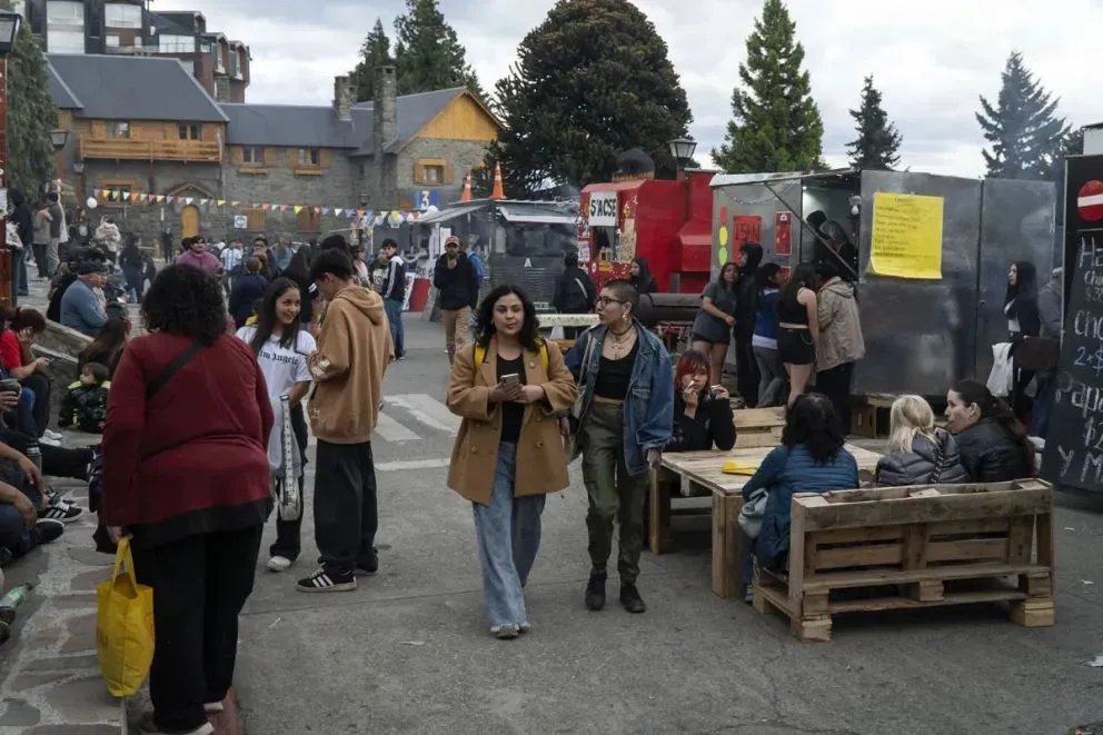 En la Semana de la Juventud participan escuelas secundarias públicas y privadas de Bariloche y Dina Huapi. Foto: Archivo Marcelo Martínez.