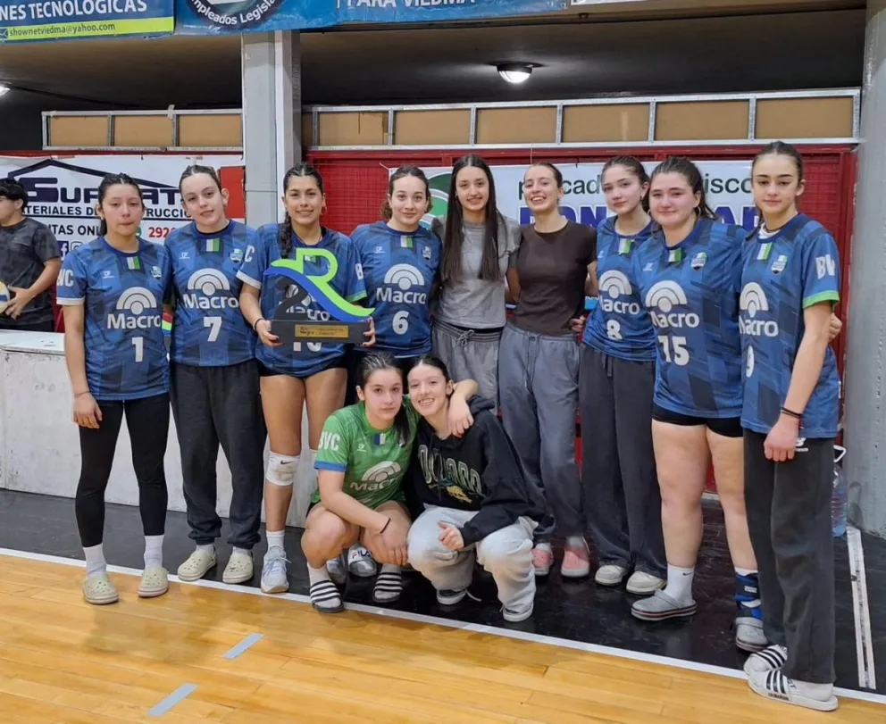 Bariloche Voley Club sumó grandes actuaciones en Viedma. Fotos: gentileza.