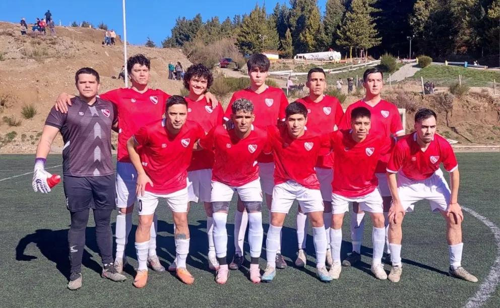 Independiente, el último campeón de la B, empató en un partidazo ante Estudiantes. Foto: Lifuba 