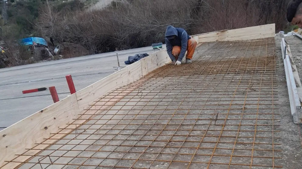 Solicitan circular con precaución por la zona. Foto: Municipalidad de Bariloche.