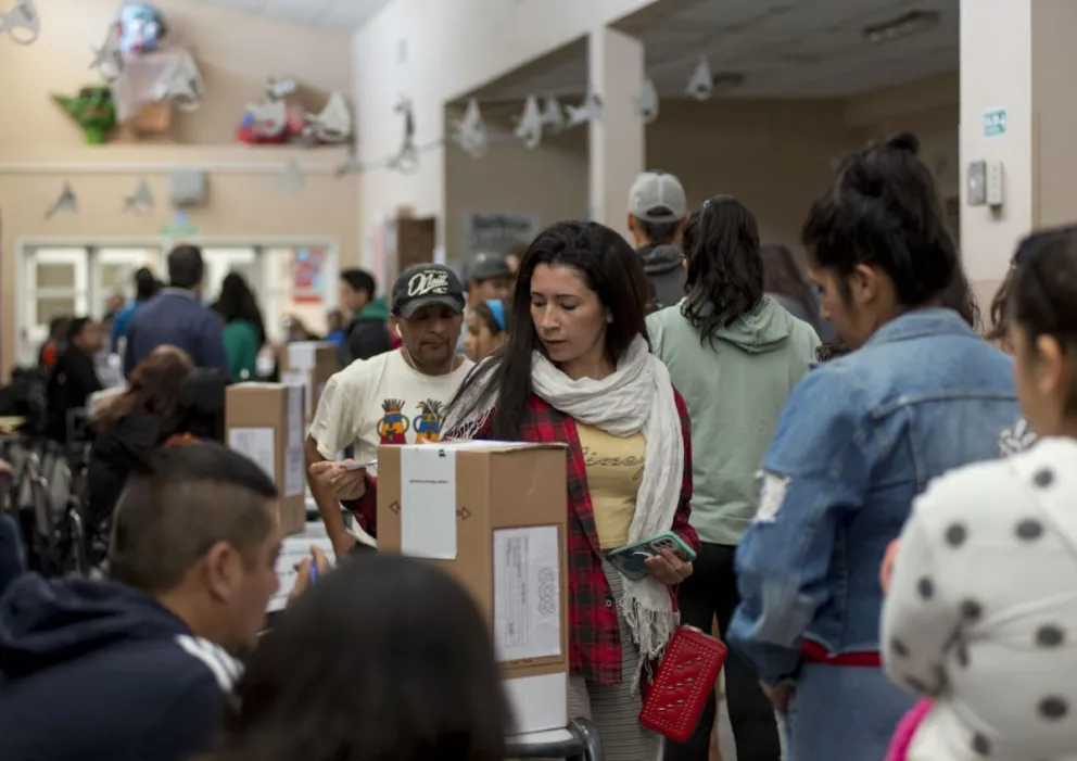 Los extranjeros deberán contar con al menos tres años de residencia legal, continua e inmediata en el Municipio. Foto: ilustrativa Marcelo Martínez.