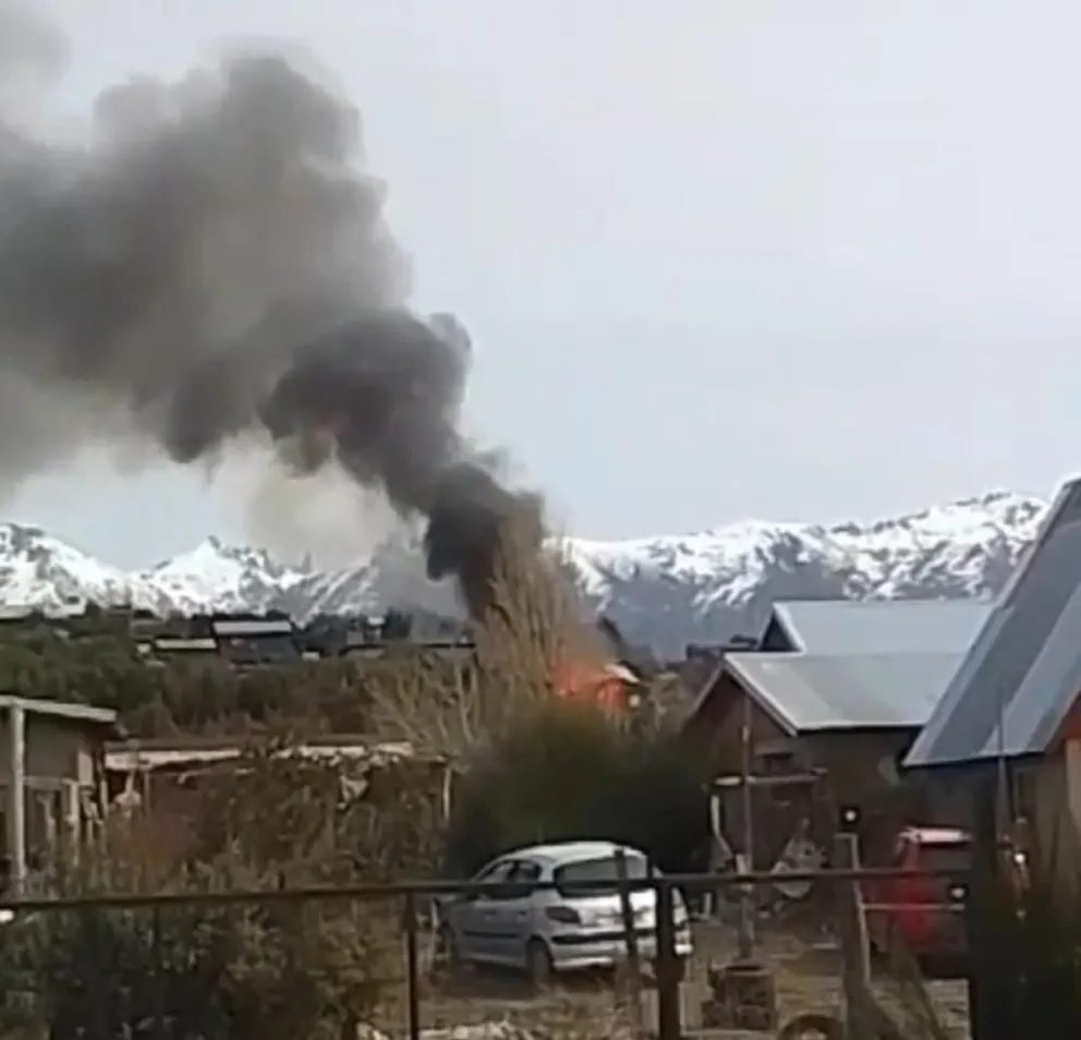Un nuevo incendio afectó una vivienda en el barrio 29 de Septiembre. Foto: captura video