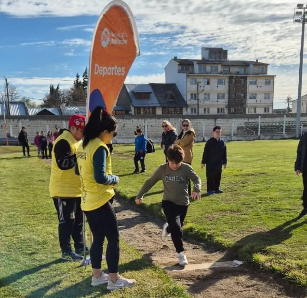El Estadio fue una fiesta absoluta de la mano del deporte adaptado. Foto gentileza