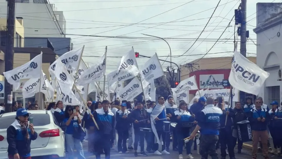 UPCN se movilizó en Viedma mientras que desde ATE afirmaron que no descartan medidas. Foto gentileza