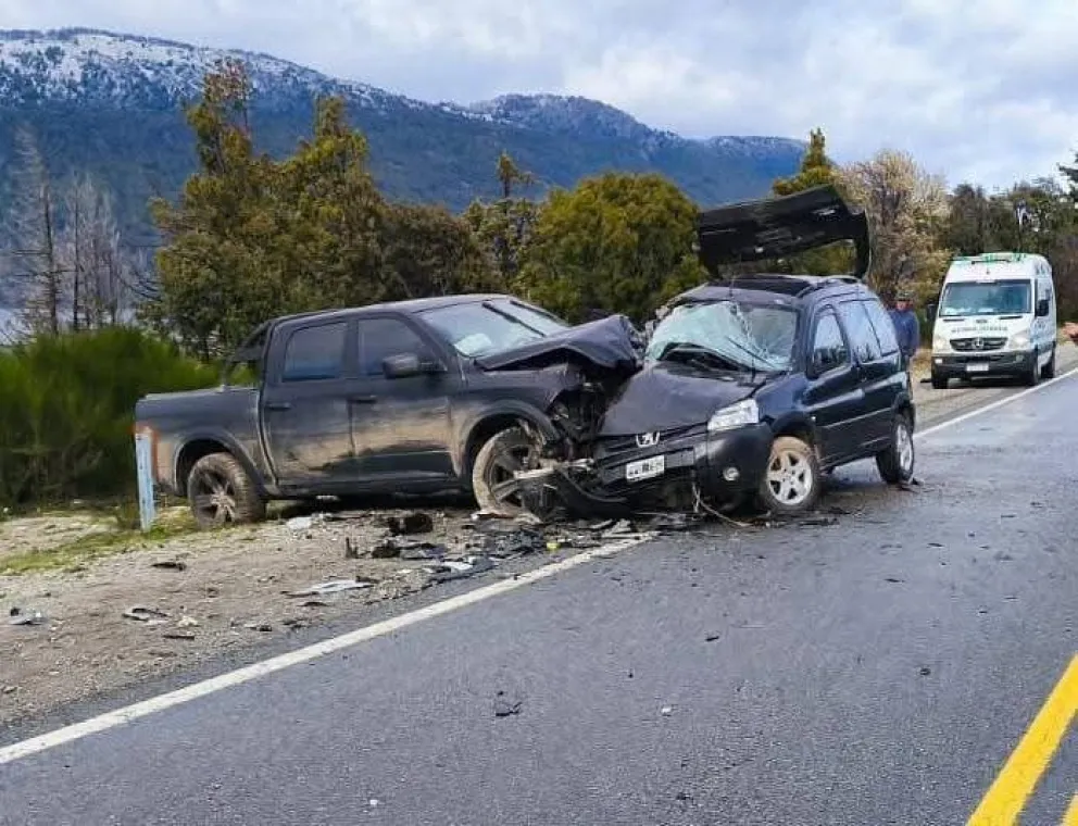 Continúa cortado el tránsito de la ruta 40, a la altura del kilómetro 2086. Foto: Gentileza