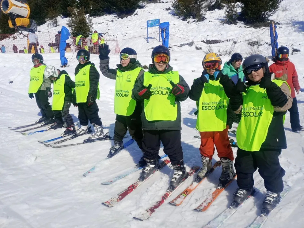 A pesar del invierno atípico, cientos de niños disfrutaron del programa. Foto: gentileza.