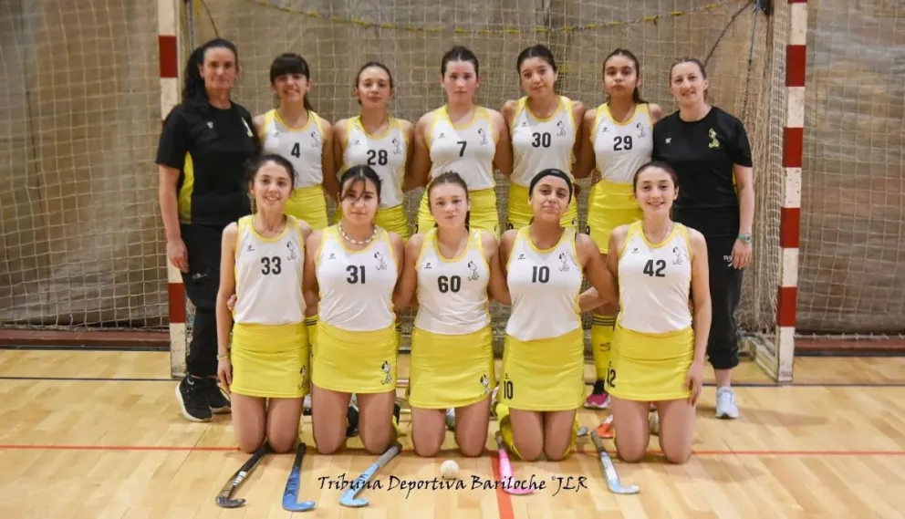 "Muni" ya está en Río Gallegos, esperando por el debut. Foto: Instagram muni_3_hockey / Tribuna Deportiva Bariloche.