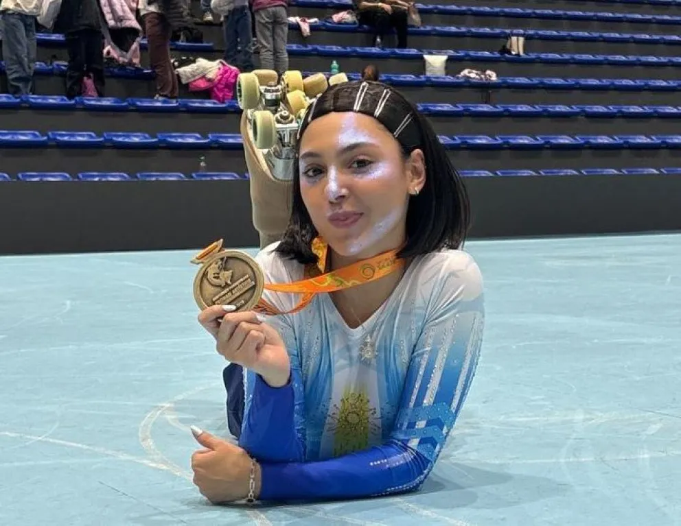 Romina viajó feliz y con lindas expectativas.  En China vivirá un Mundial. Fotos: gentileza.