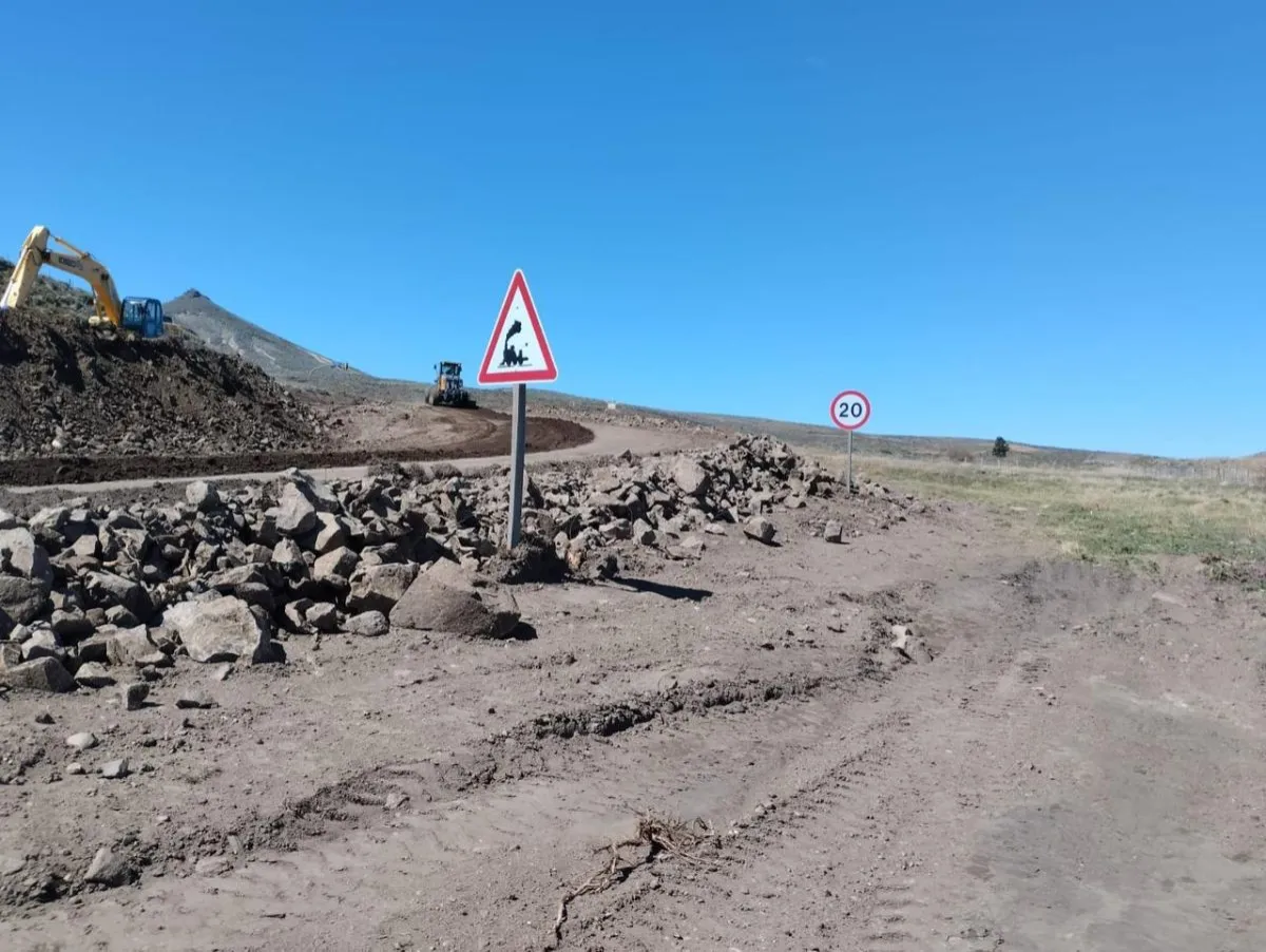 Vialidad Nacional avanza con trabajos de mantenimiento en la Ruta 23 y ...