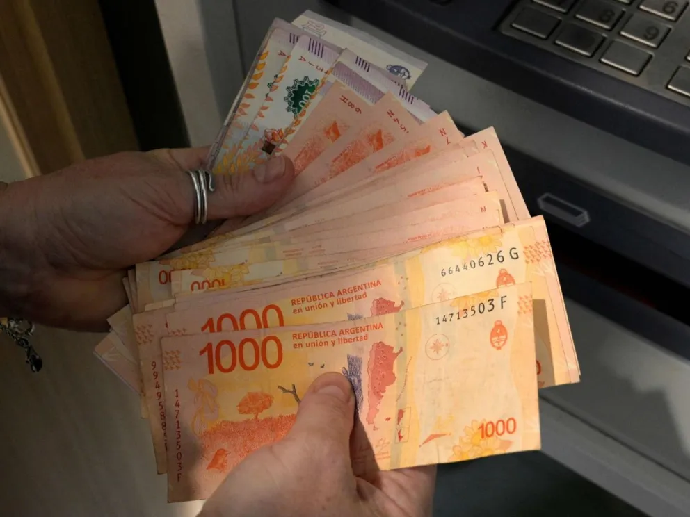 Ajuste a los bolsillos de las familias argentinas para el anteúltimo mes del año. 