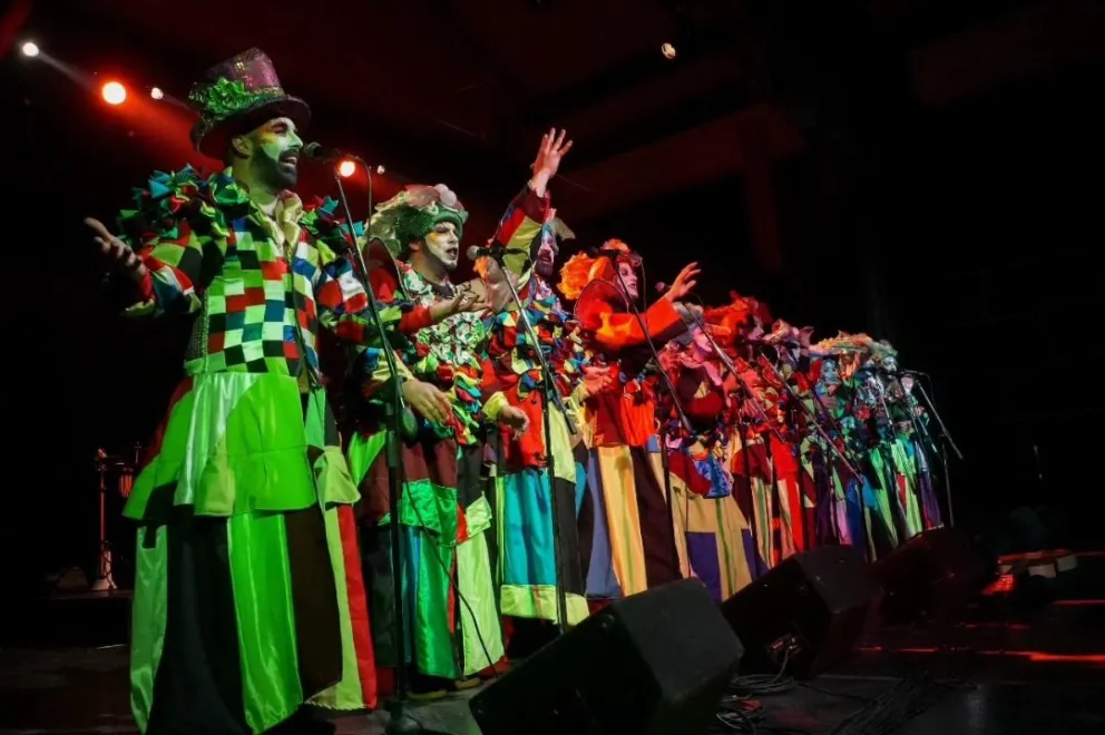 La agrupación trabaja para recaudar fondos de cara a sus próximos compromisos. Foto: Facebook La Retobada murga. 
