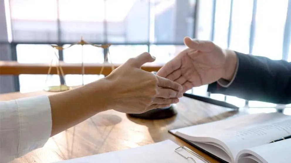La reunión se realizó en el Centro de Mediación de Bariloche. Foto: ilustrativa.