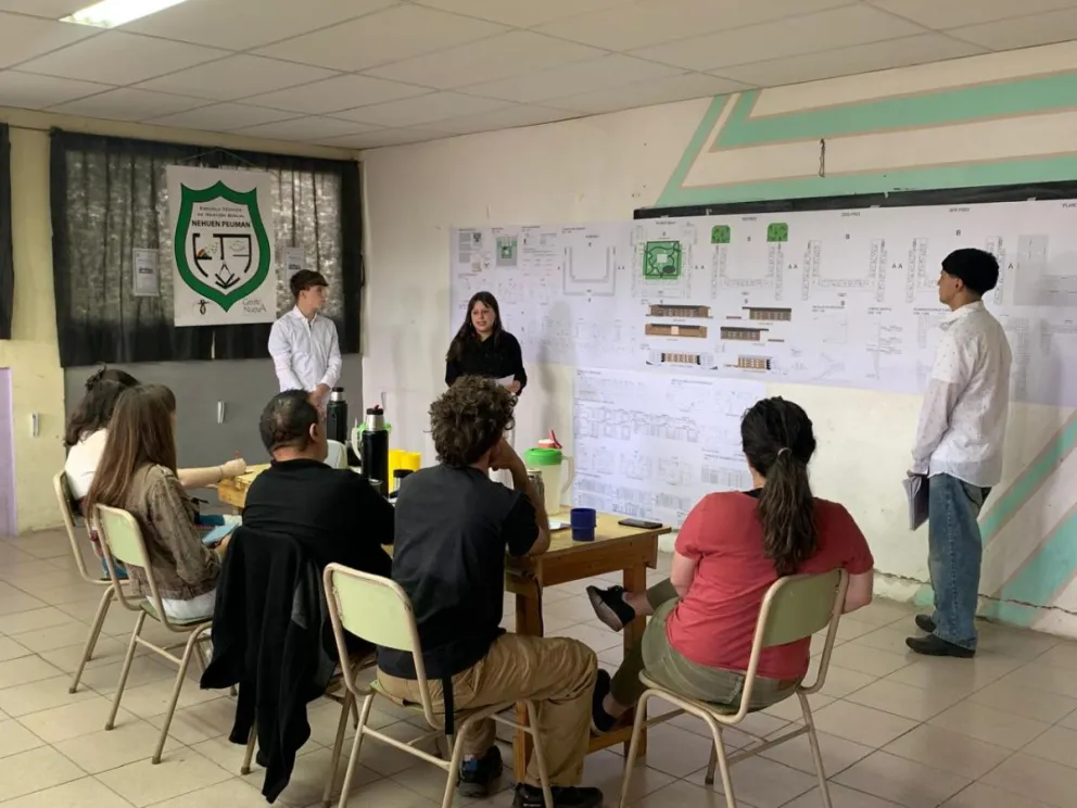 La emoción a flor de piel en los últimos días de clases. Foto gentileza. 