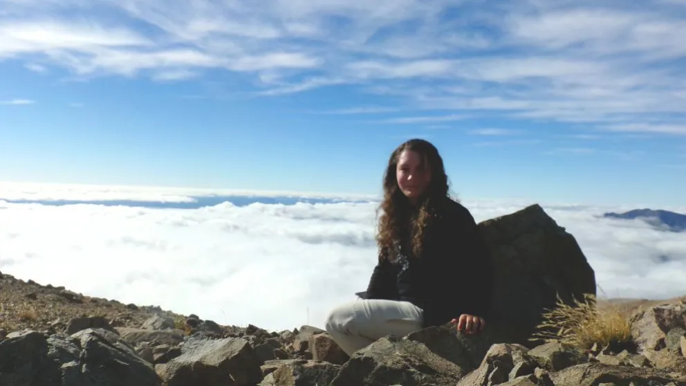 Gavini fue premiada por su trabajo sobre las plantas que sobreviven en los ambientes más extremos de la Patagonia. Foto gentileza