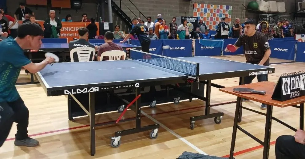 El Gimnasio Municipal Nº 3 disfrutó al máximo de un gran torneo. Fotos: Nahuel Céspedes más gentileza. 