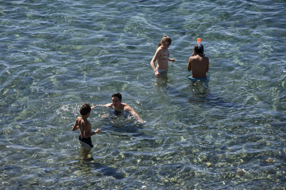 Recuerdan que se mantiene a disposición la línea de emergencia 103 para cualquier contingencia. Foto: Marcelo Martínez.