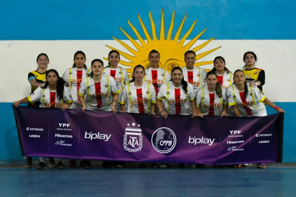 Las "cruZadas" regresaran mañana a Bariloche tras su participación en el regional. Foto gentileza