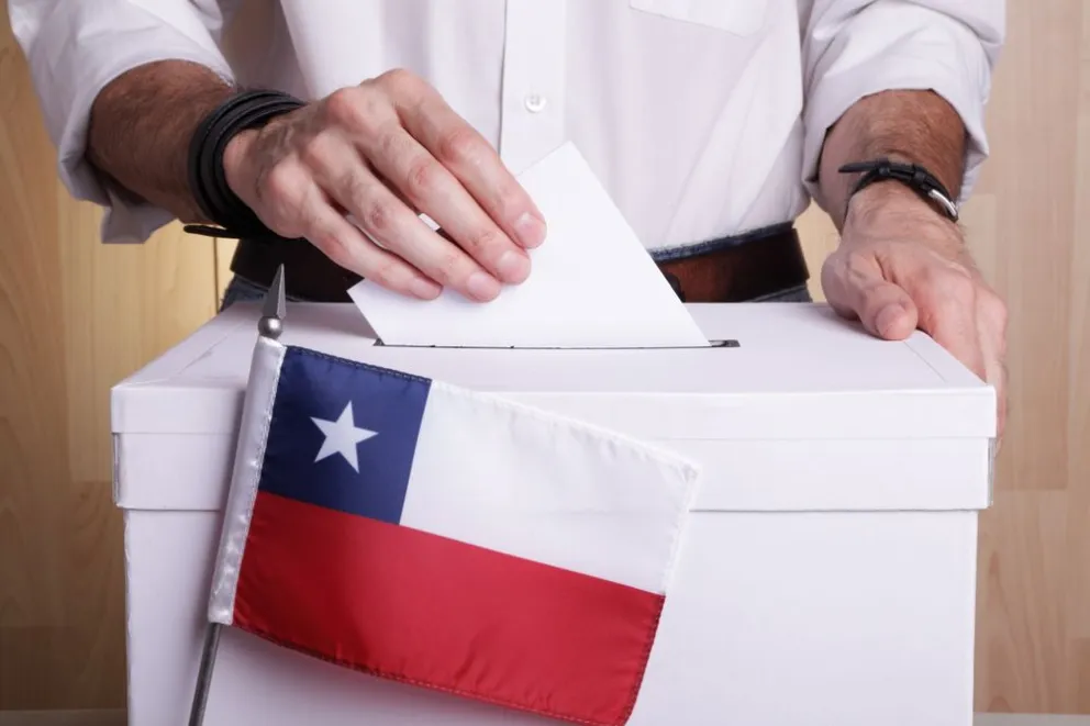 Dentro de una semana, Chile elige al reemplazante de Gabriel Boric. Foto ilustrativa. 