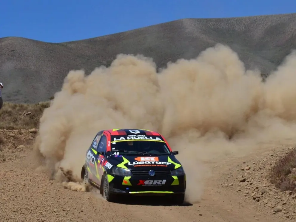 El binomio Rocca - Semoer se llevó el triunfo en la general en el cierre del certamen Regional. Foto: gentileza.