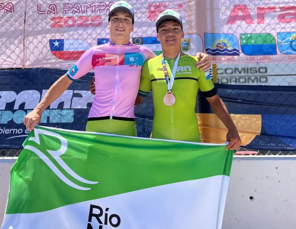 Sebastián Matucci y Santino Pavez, segundo y tercero en la "crono" individual. Foto: gentileza.