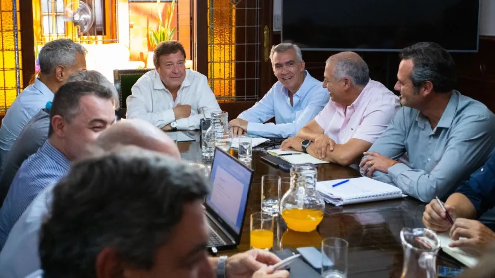 El encuentro tuvo como objetivo delinear los principales objetivos de trabajo para el 2026. Foto: gobierno de Río Negro.