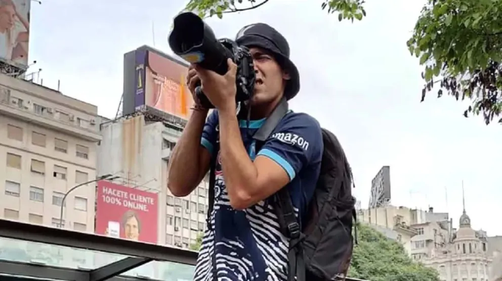 El fotógrafo continúa con la rehabilitación tras permanecer largas semanas internado. Foto gentileza