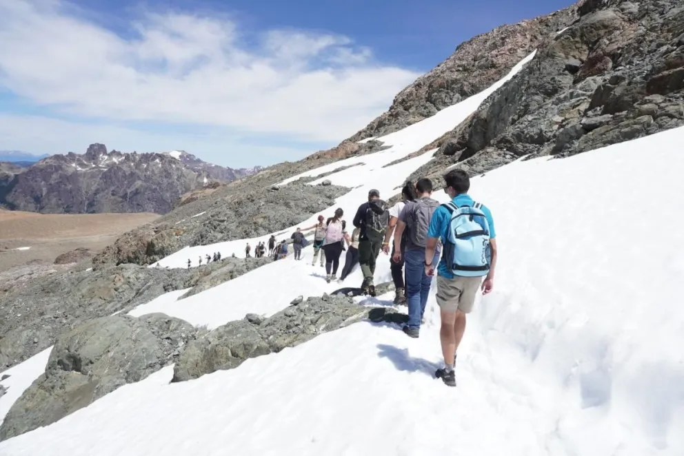 El cerro Perito Moreno se encuentra ubicado a unos 90 kilómetros de Bariloche. Fotos: gentileza.