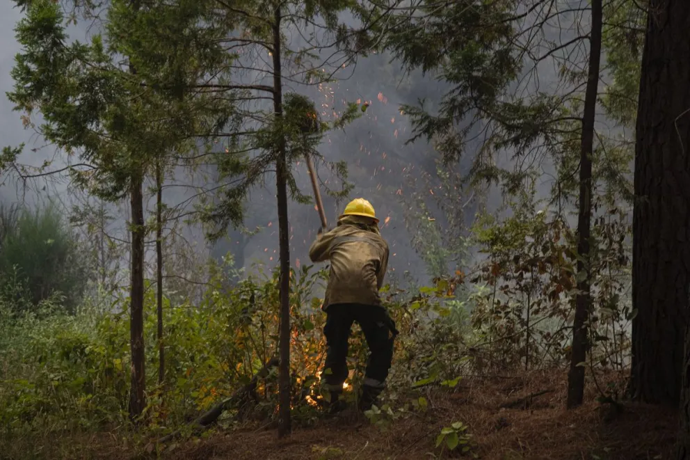El hecho ocurrió en plena emergencia por los incendios en la Comarca. Foto ilustrativa: Marcelo Martínez