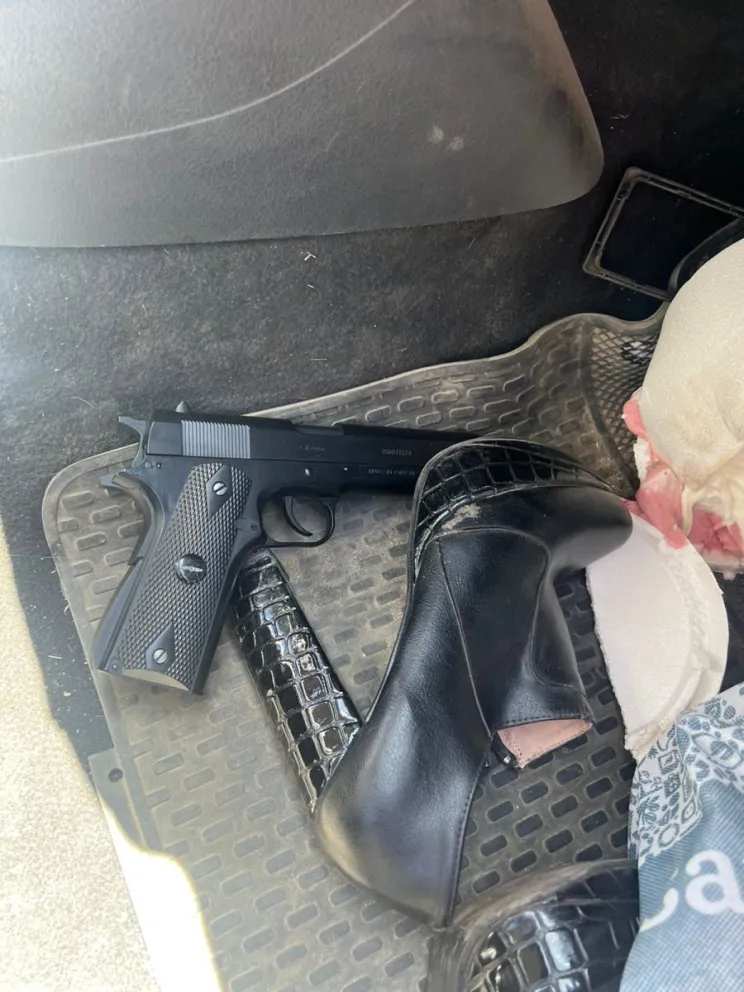 El menor huyó en el vehículo con la dueña a bordo. Foto gentileza