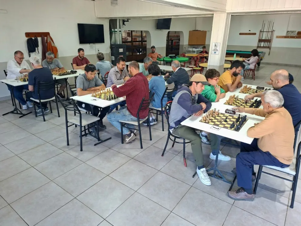 Fue un buen inicio de temporada para el ajedrez local. Foto gentileza. 