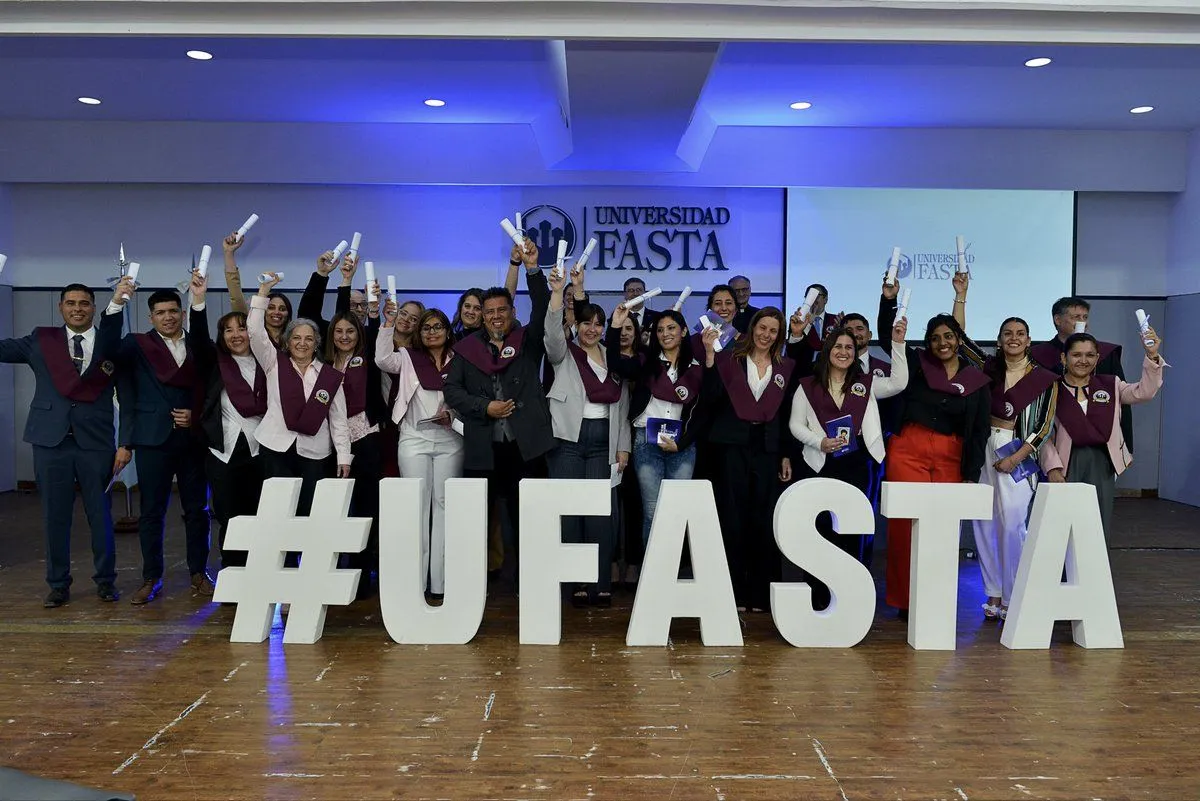 La Universidad FASTA mantiene abiertas las inscripciones e incorpora un ...