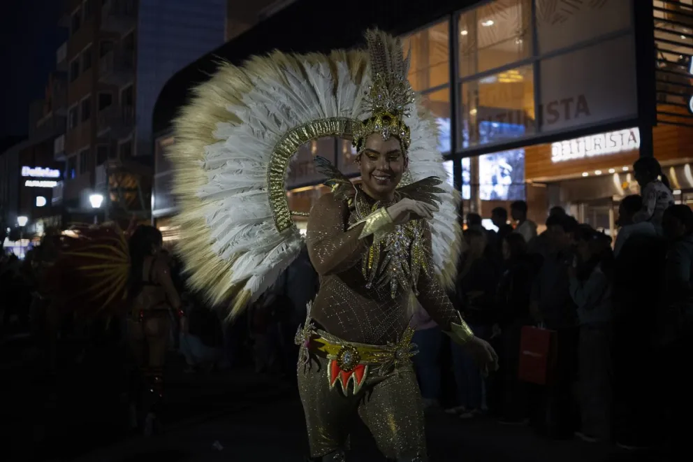 El Carnaval se despide con un show en el escenario principal desde las 19 horas. Foto: Marcelo Martínez.