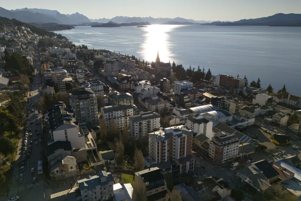 La prohibición de acceso al casino se mantendrá vigente hasta que el padre regularice la totalidad de la deuda. Foto: Marcelo Martínez.