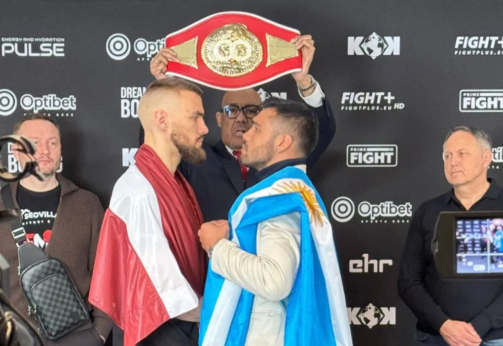 Volkovs y Luis, cara a cara en el pesaje. Foto: gentileza.