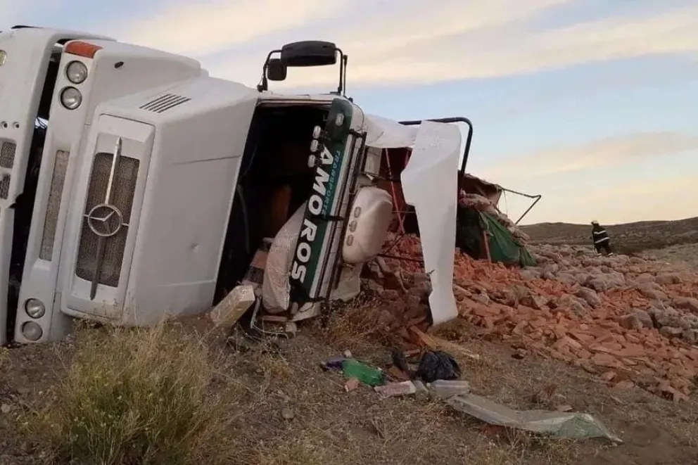 Según los primeros informes, ninguno de los dos pasajerons presentó lesiones de gravedad. 